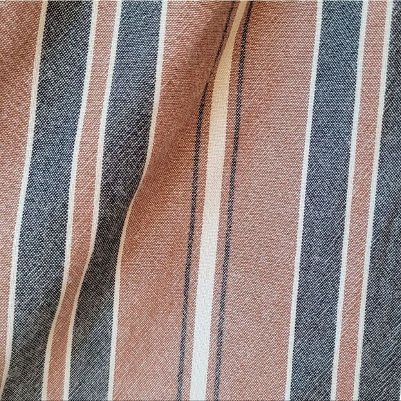 Evereve Women's Tan & Grey Stripe Smocked Tank Top Blouse Size XS - Picture 7 of 7